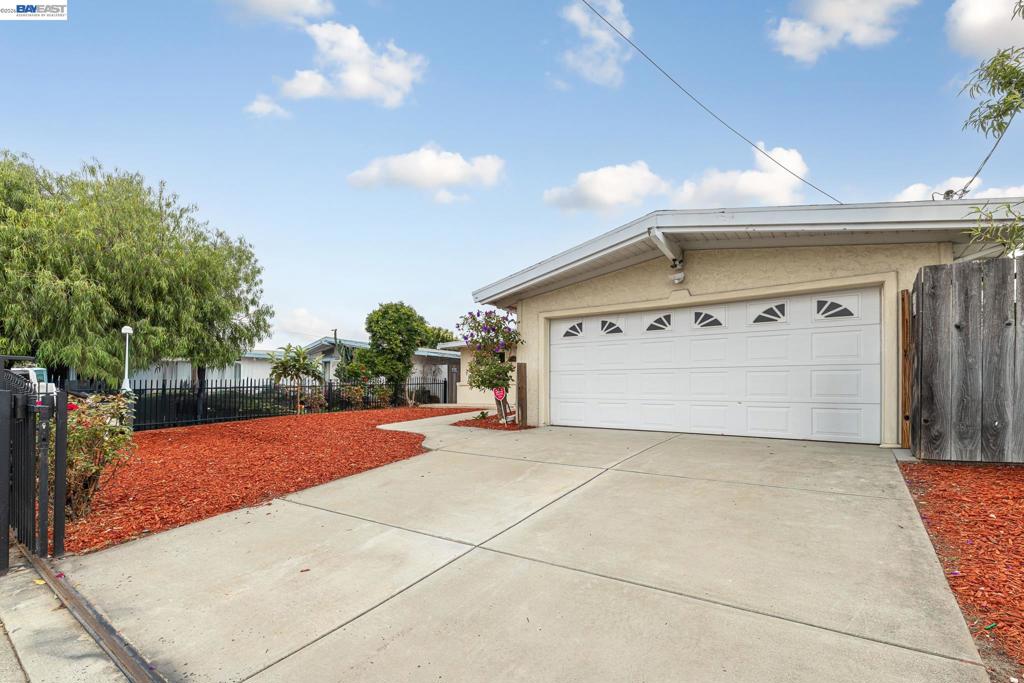 27500 La Porte Ave