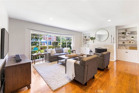 Photo of 939 N Glendale AVE #1, Glendale, CA 91206 (MLS # BB26196503)