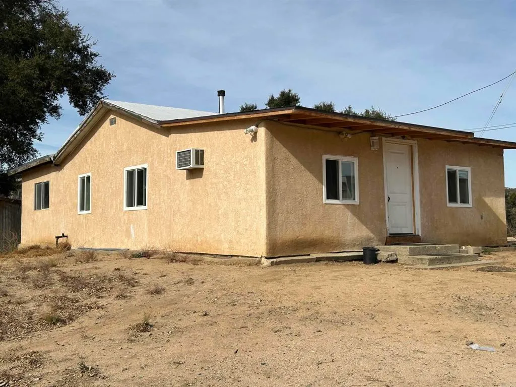 Campo, California 91906, United States, 2 Bedrooms Bedrooms, ,1 BathroomBathrooms,Residential,Active,24009