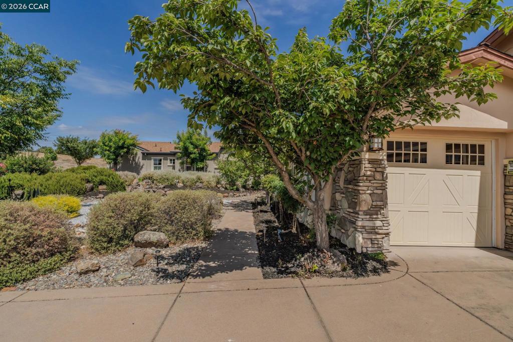 118 Glen View Court