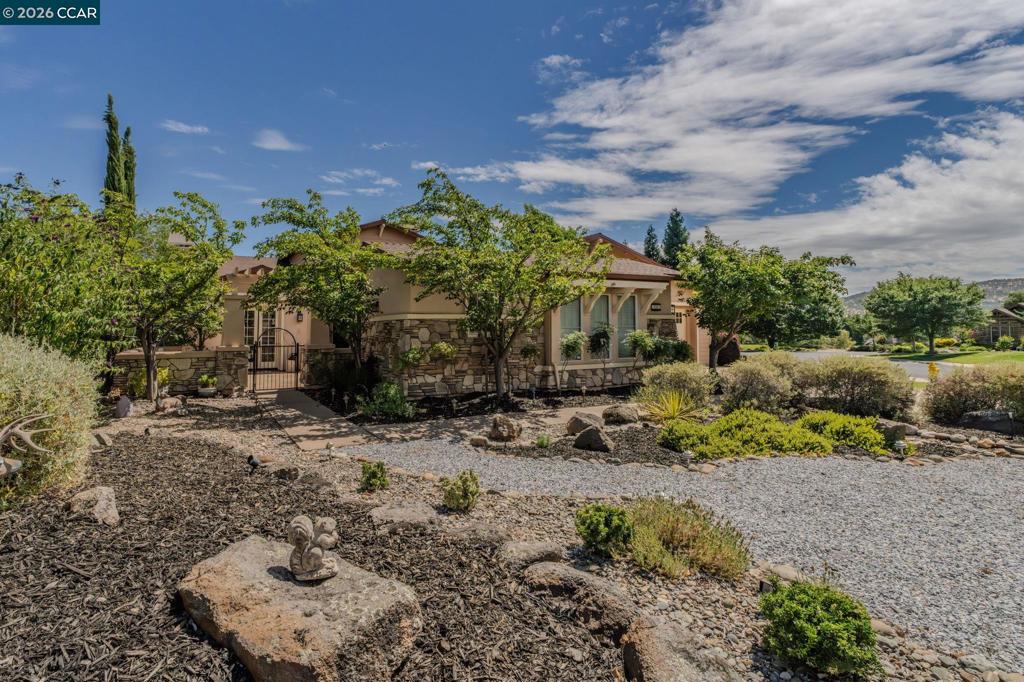 118 Glen View Court