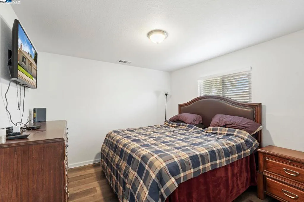 Modesto, California 95350, United States, 3 Bedrooms Bedrooms, ,2 BathroomsBathrooms,Residential,Active,214439