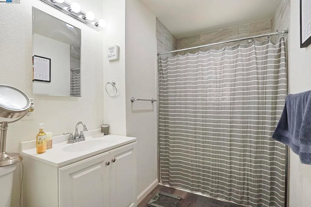 Modesto, California 95350, United States, 3 Bedrooms Bedrooms, ,2 BathroomsBathrooms,Residential,Active,214439