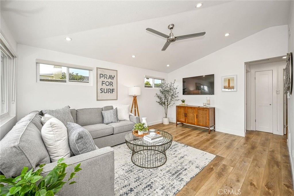 Photo of 205 42nd Street, Newport Beach, CA 92663 (MLS # NP26027772)