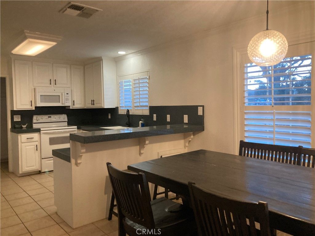 Photo of 6929 La Habra Ave, Yucca Valley, CA 92284 (MLS # IG26028796)