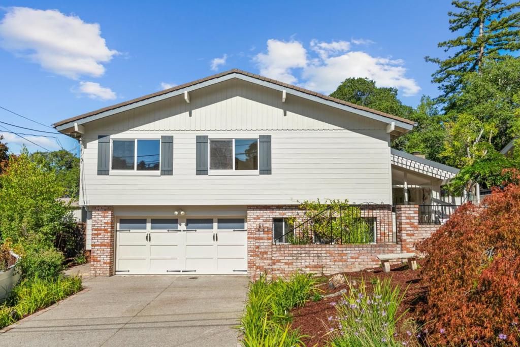 Photo of 18 Wildwood Drive, San Mateo, CA 94402 (MLS # ML82025219)