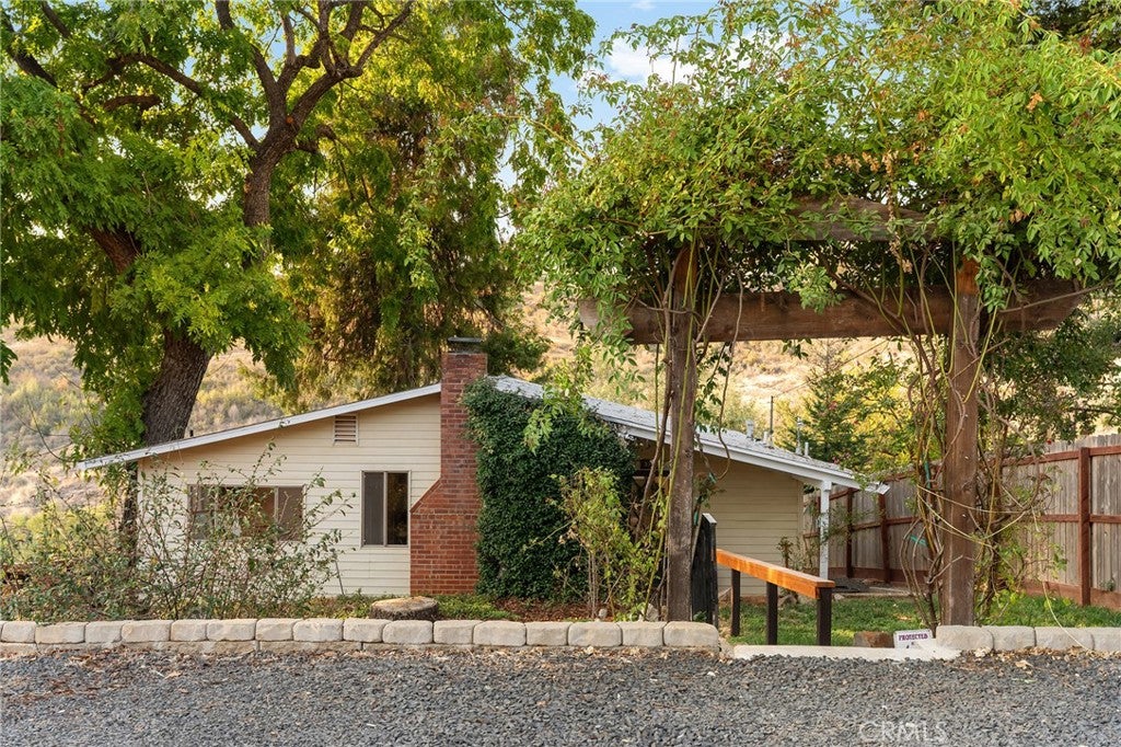 3703 Honey Run Road