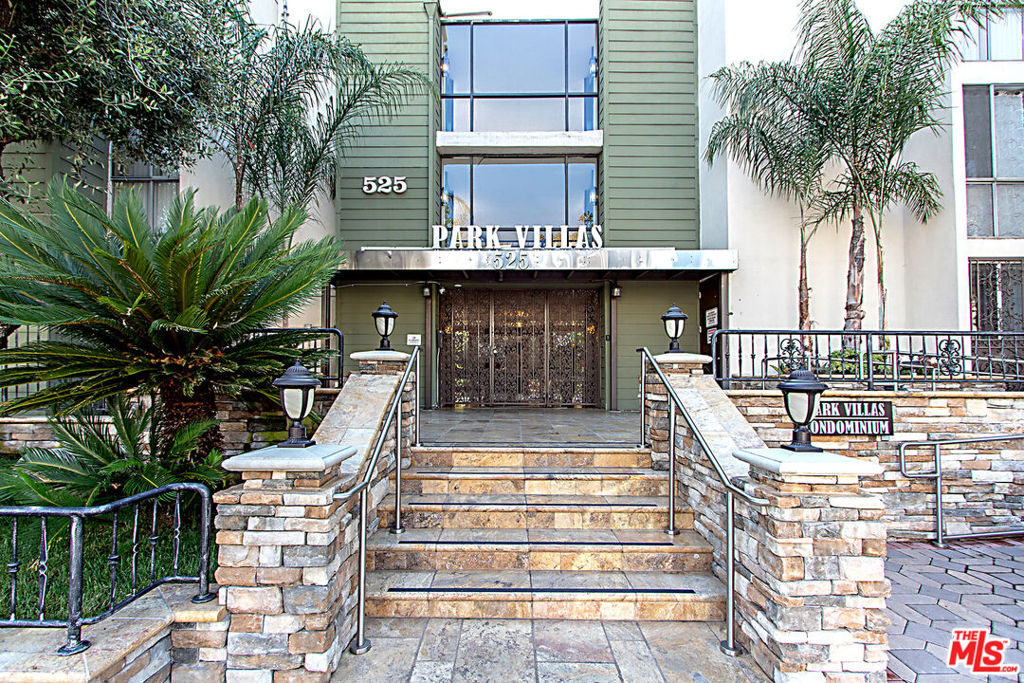 This unit has been completely renovated with new kitchen, new bathroom. Unit comes with stainless range and microwave. The walk-in closet is huge! This unit comes with 1 assigned parking space in an attached, automatic gated parking lot very close to the elevator and entrance. This property has recently undergone many common area improvements. The landscaping, signage, and spa have been improved and looks great. The common areas are surveillanced with 24-hour monitored cameras for safety and patrolled by a Security Guard. This property is located in the heart of Koreatown with huge walkability and convenience.