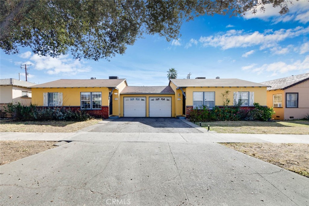 This amazing property won’t last! A fantastic investment opportunity or perfect for owner-occupancy in Covina! This duplex is situated in a desirable neighborhood and offers great rental income potential. Unit 1: 2 beds, 2 baths; Unit 2: 2 beds, 1 bath. Enjoy a private backyard with a fenced swimming pool, perfect for entertainment and relaxation. Conveniently located near the 10 Freeway, Eastland Center, and IKEA, providing easy access to shopping, dining, and transportation. Don’t miss out on this incredible opportunity—schedule a viewing today!