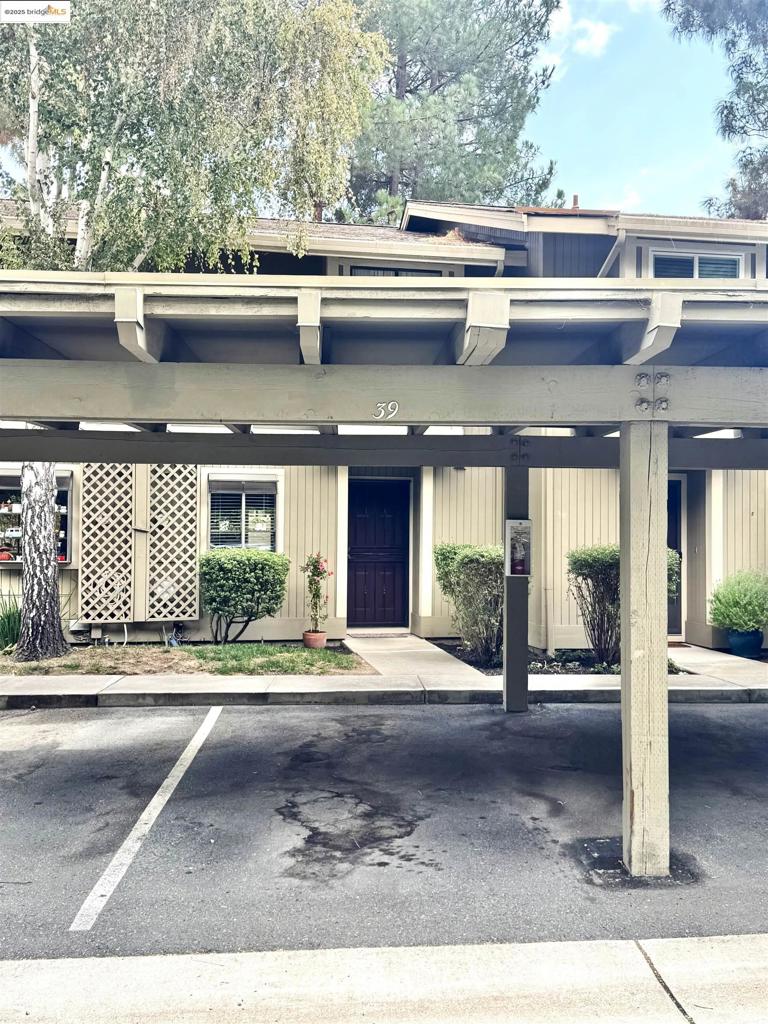 EASTGATE - Residential