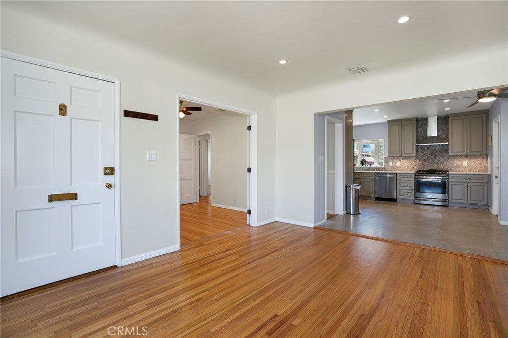 6320 W 85th Street