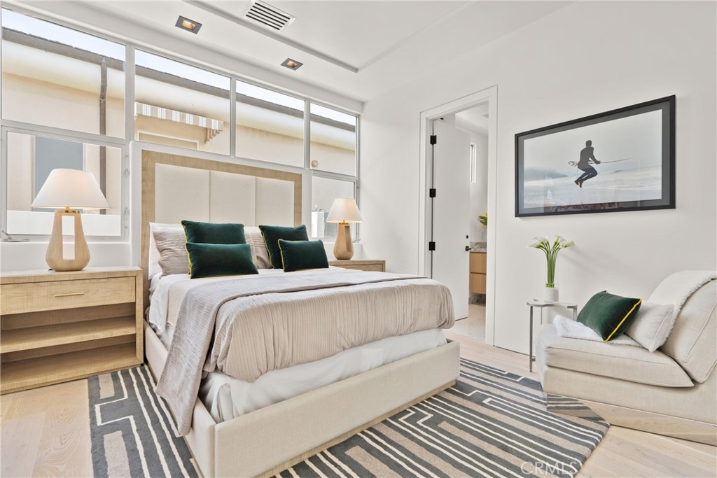 Irvine Terrace (IRVT) - Residential