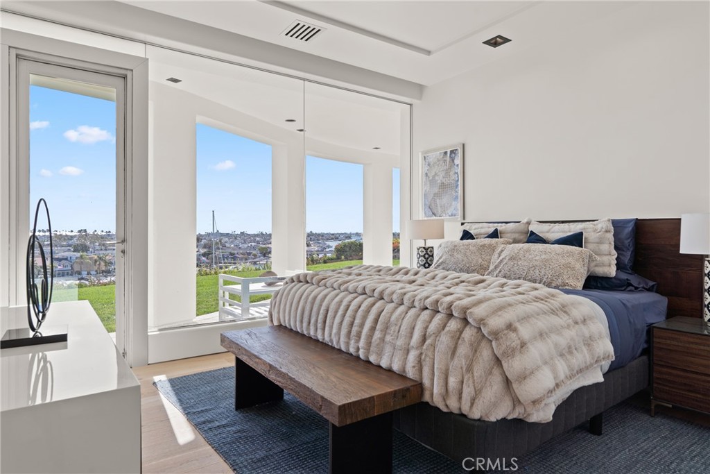 Irvine Terrace (IRVT) - Residential