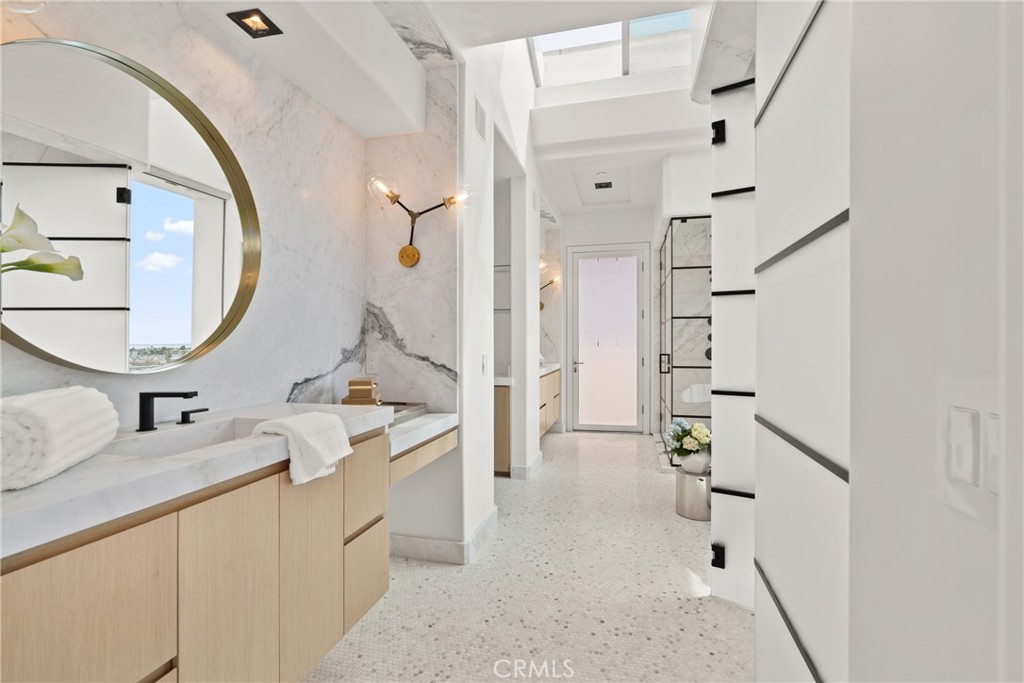 Irvine Terrace (IRVT) - Residential