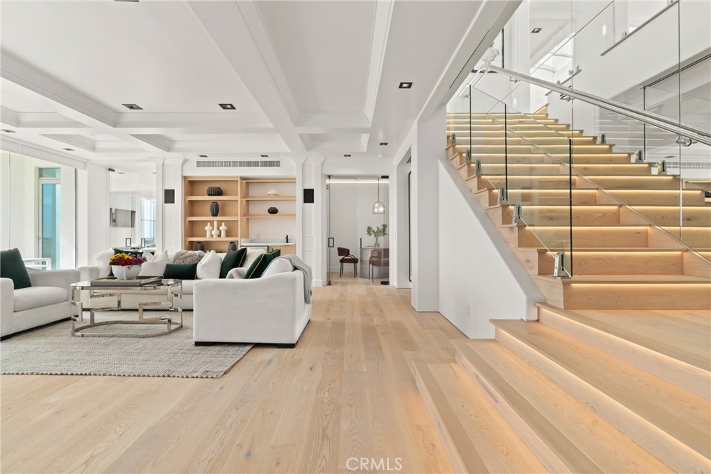 Irvine Terrace (IRVT) - Residential