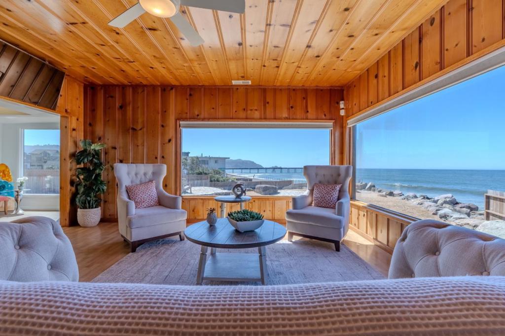 244 Shoreview Avenue