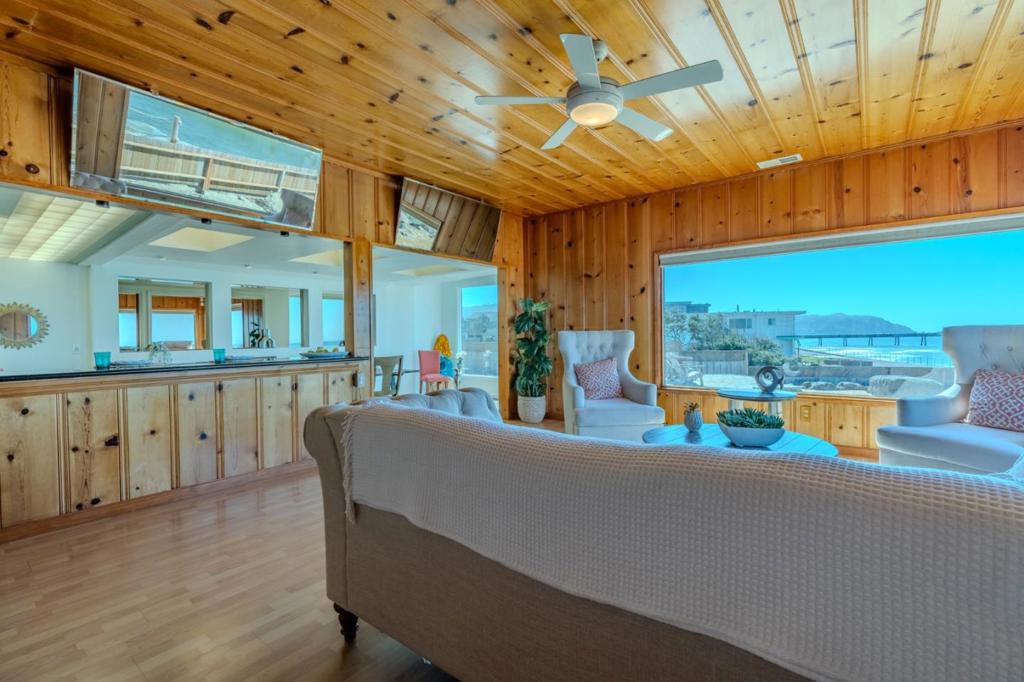 244 Shoreview Avenue