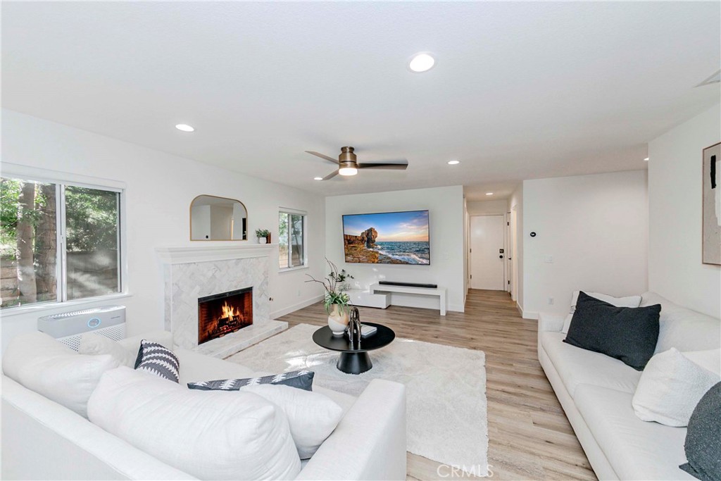 Fieldstone Terrace (FLDT) - Residential