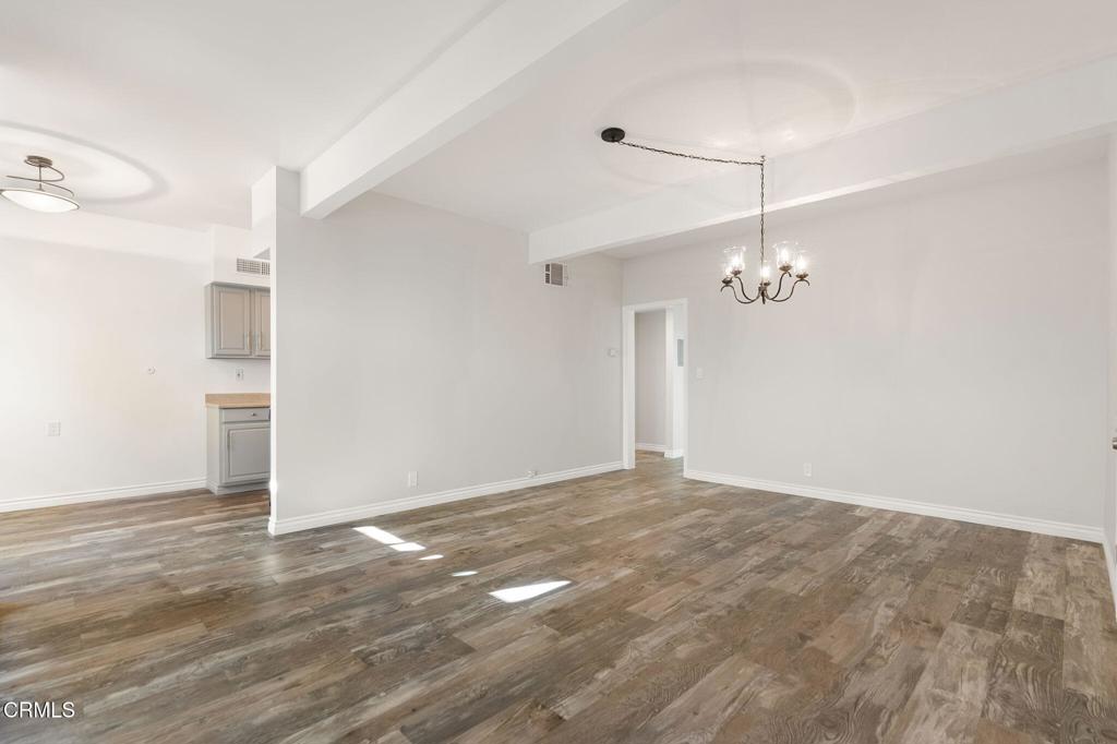 536 S Euclid Avenue 4