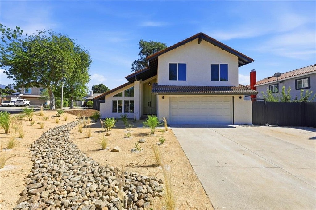 1580 Lakewood