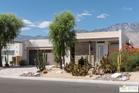 Photo of 669 Wilson Lane, Palm Springs, CA 92262 (MLS # 25583449PS)