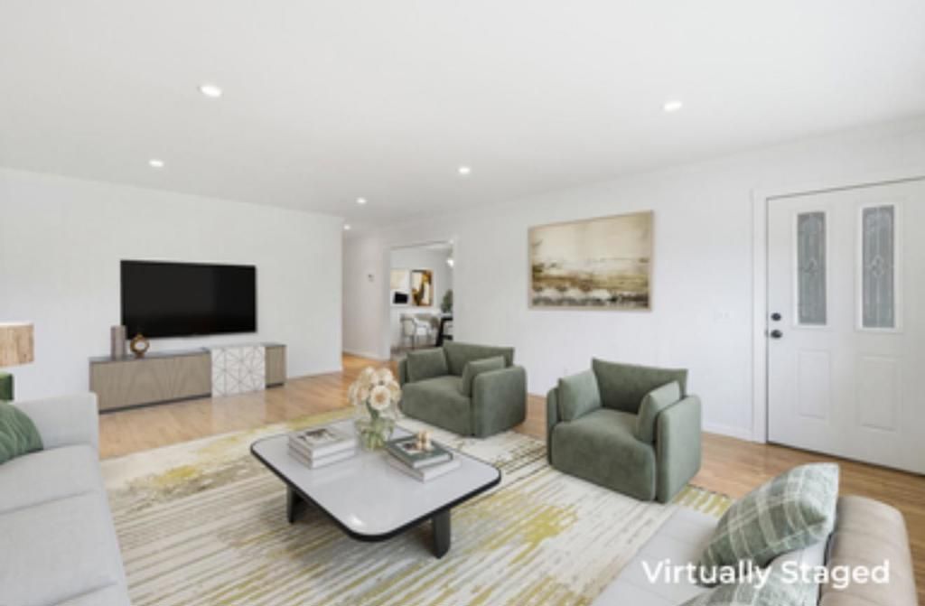 Photo of 273 Cosky Drive, Marina, CA 93933 (MLS # ML82041586)