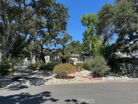 Photo of 1973 Harding Avenue, Altadena, CA 91001 (MLS # BB26078627)