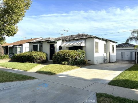 Photo of 2416 W Repetto Avenue, Montebello, CA 90640 (MLS # PW26086316)