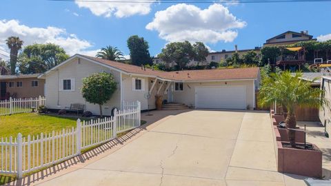 7907 Longdale Lemon Grove CA 91945