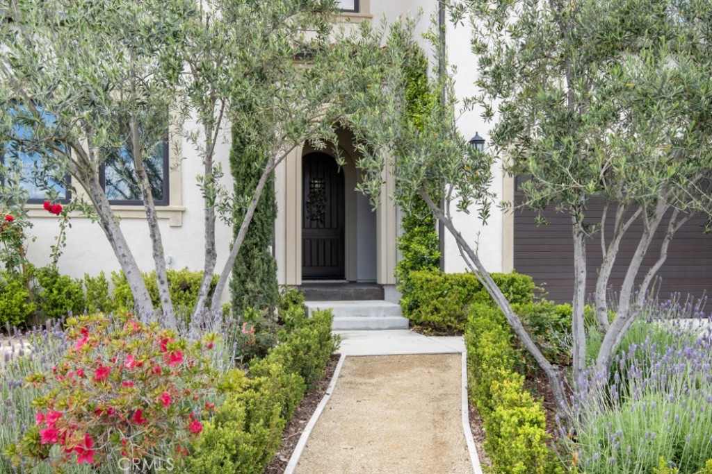 11003 Sweetwater Court