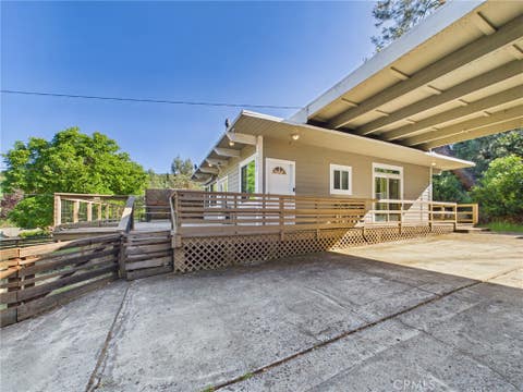 Photo of 4561 Lagoon Dr, Kelseyville, CA 95451 (MLS # LC26100439)