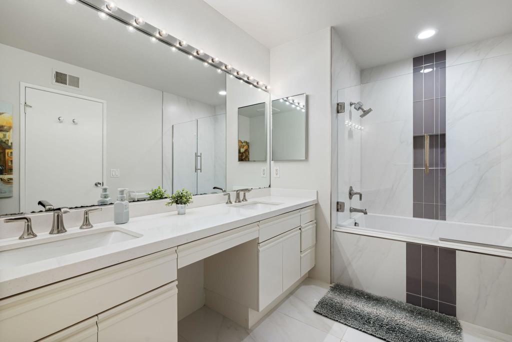 PGA Stadium - Residential