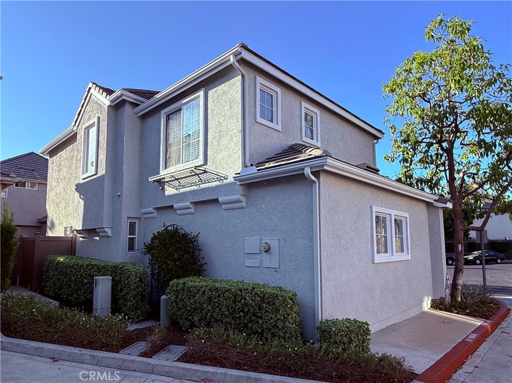 12 Poppyfield Lane