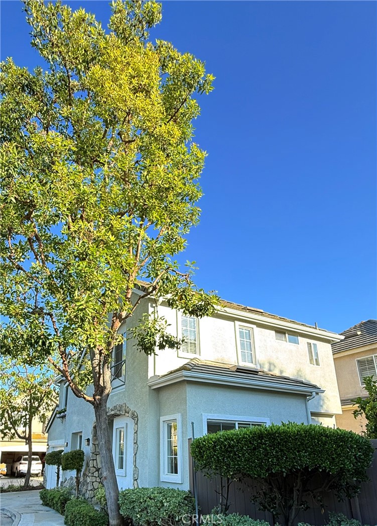 12 Poppyfield Lane