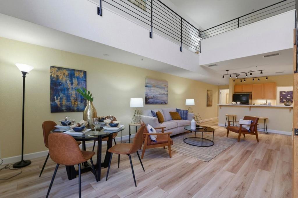 400 N 1st Street 111