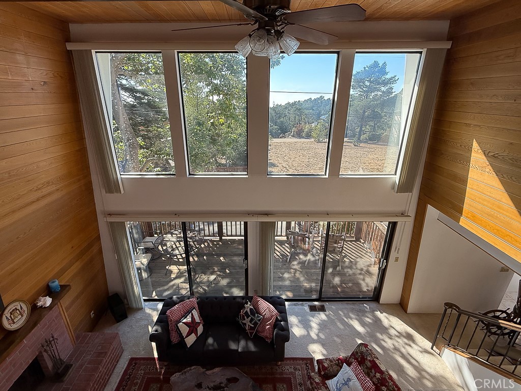 Top of the World(2170) - Residential