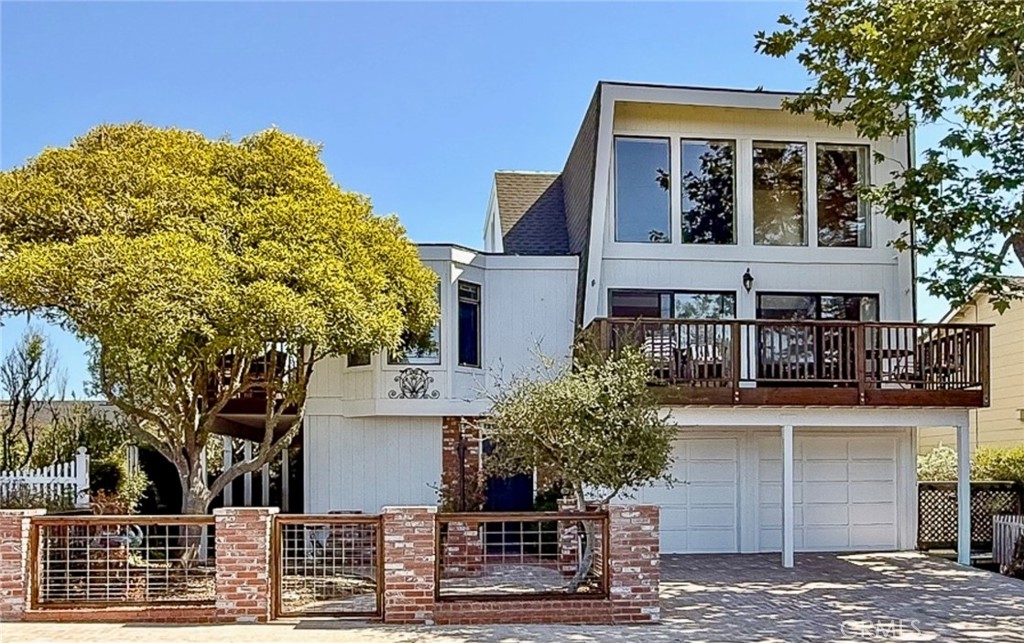 Top of the World(2170) - Residential