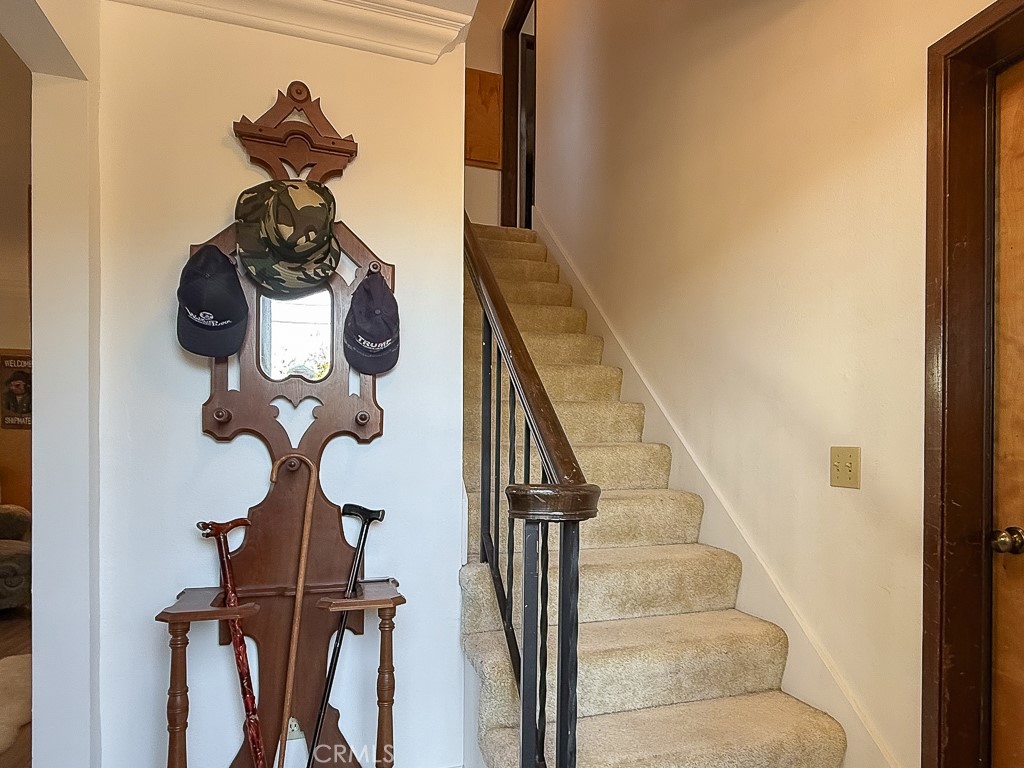 Top of the World(2170) - Residential