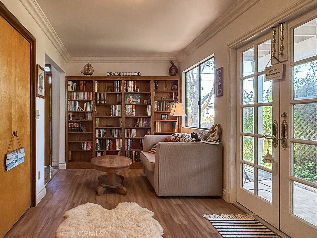 Top of the World(2170) - Residential