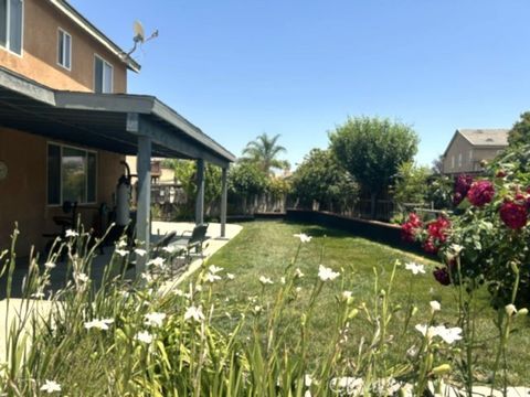 Tiny photo for 226 Berisso Court, San Jacinto, CA 92582 (MLS # SW26103914)