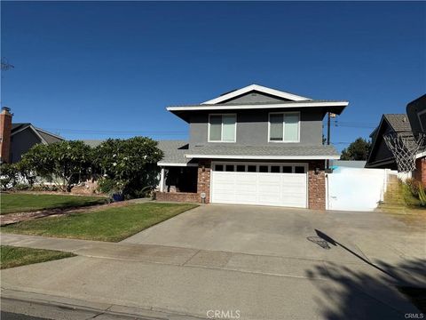 215 Delphia Avenue N Brea CA 92821