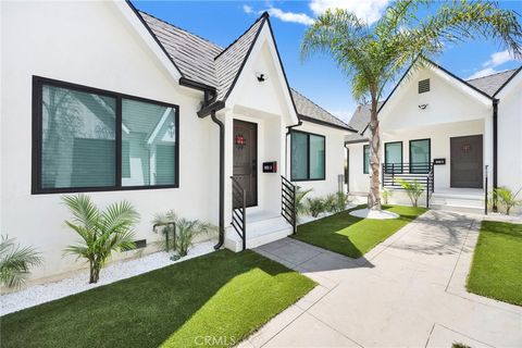 Photo of 1055 Allen Avenue #A, Glendale, CA 91201 (MLS # GD25239883) Photo of 1055 Allen Avenue #A, Glendale, CA 91201 (MLS # GD25239883)
