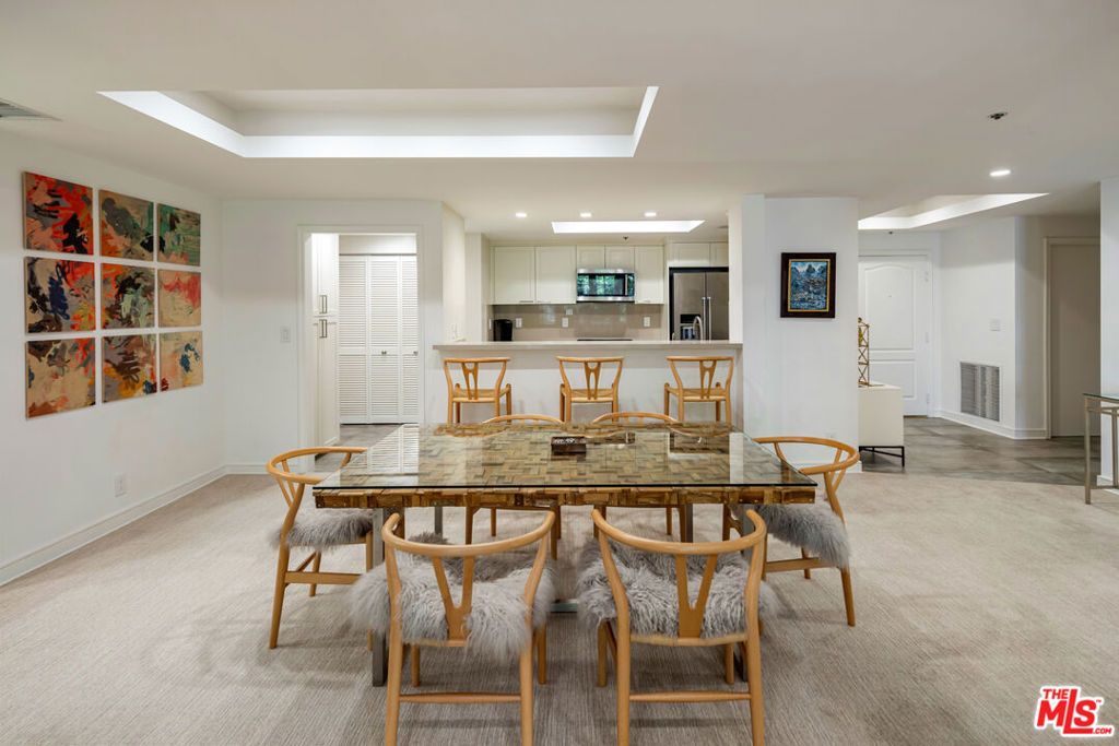 Photo of 575 S Barrington Avenue #204, Los Angeles, CA 90049 (MLS # 25610665)