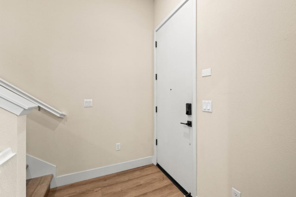 9873 Macarthur Boulevard F