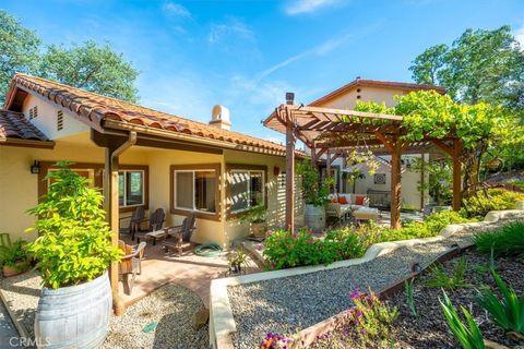 Tiny photo for 10662 Santa Ana Road, Atascadero, CA 93422 (MLS # NS26079042)