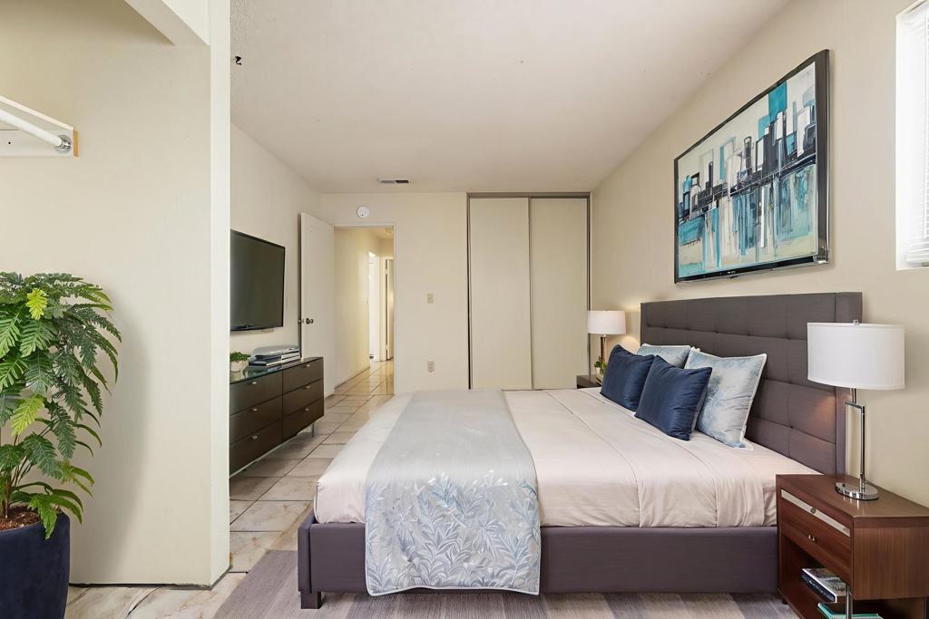 Peacock Palms - Residential