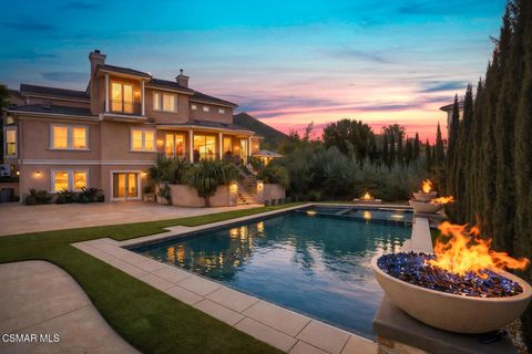 Photo of 1995 Rudolph Drive, Newbury Park, CA 91320 (MLS # 226001854)