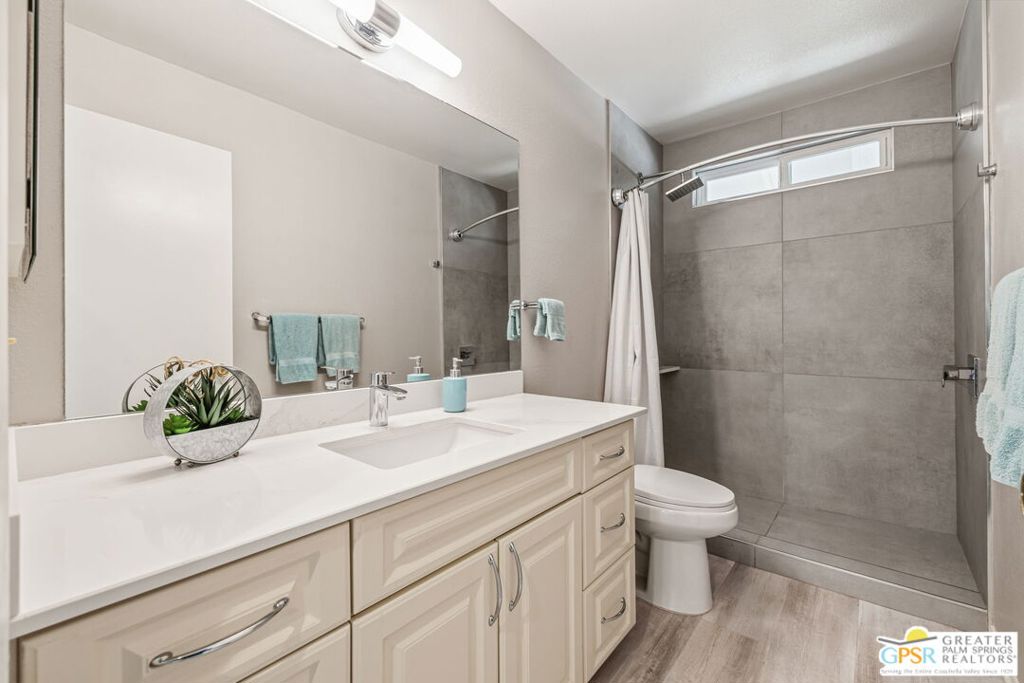 Quail Point - Residential