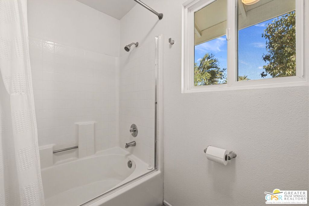 Quail Point - Residential