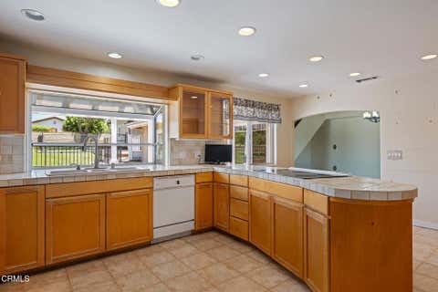 Tiny photo for 320 Valley Vista Drive, Camarillo, CA 93010 (MLS # V1-38074)